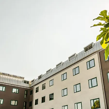 Smart Hotel 4*